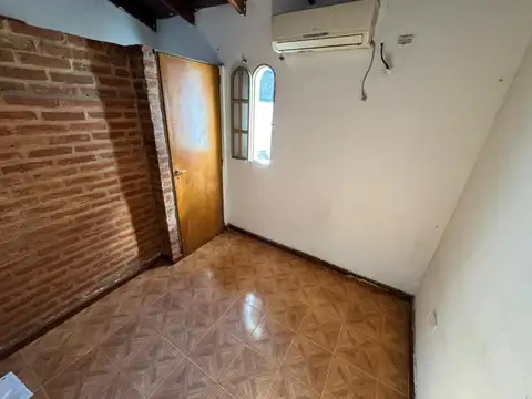 Depto Tipo Casa 2 ambientes con 1 baño
