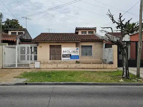 Chalet en Planta baja a reciclar en Ituzaingo Norte