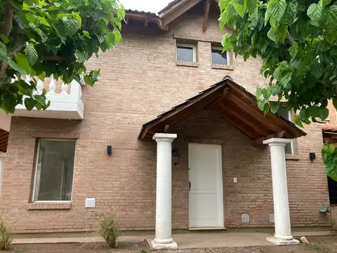 Casa en Alquiler en Jesús Nazareno, $ 1.200.000
