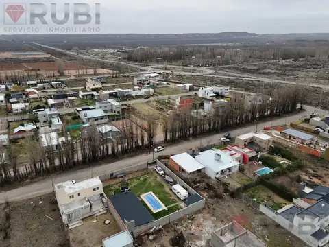 TERRENO CON AVANCE DE OBRA EN VENTA EN B° LAS LILAS PLOTTIER