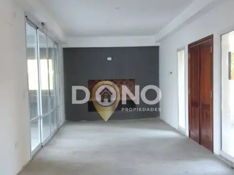 Casa 4 ambientes con 3 baños
