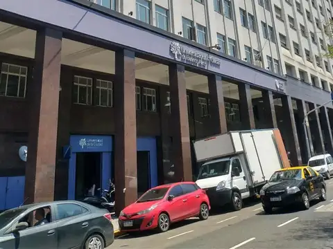 Paseo Colón 200