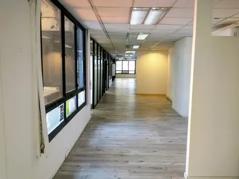 Oficina en Alquiler en Belgrano Chico, USD 3.000