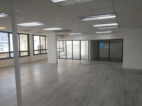 Oficina  en Alquiler en Monserrat, Capital Federal, Buenos Aires