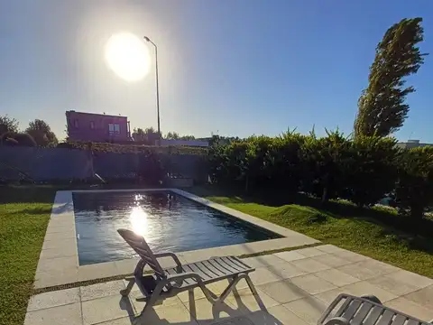 Casa 5 ambientes con 3 baños