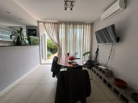 Departamento en Venta en Villa Los Remeros, USD 145.000