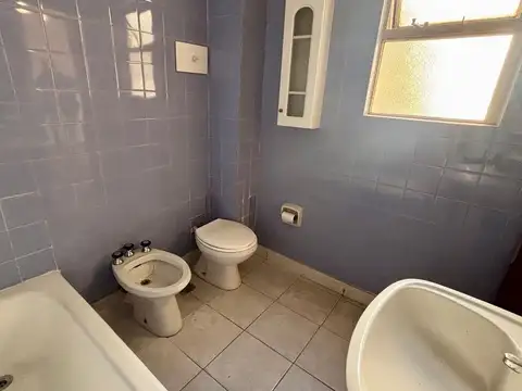 DEPARTAMENTO MONOAMBIENTE VENTA CON PATIO APT PROF