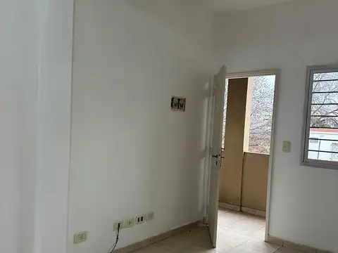 Departamento en Alquiler en Jose Clemente Paz, $ 600.000