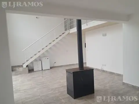 Casa en Alquiler de 3 dormitorios