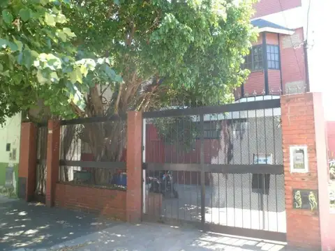 Galpón en Venta en Villa Lynch, Partido de General San Martín
