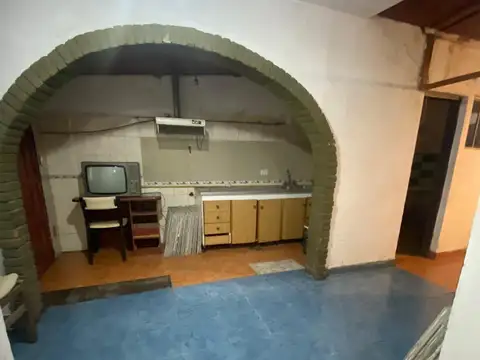 Casa en venta a reciclar en Los Polvorines