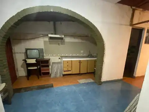 Casa en venta a reciclar en Los Polvorines