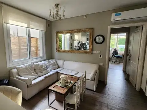 Casa 5 ambientes en venta en Barrio Cerrado La Damasia