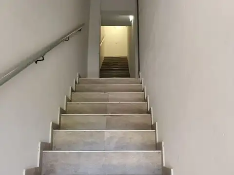 Departamento en Alquiler en Castelar, $ 650.000