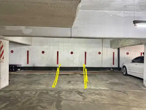 Cochera en Venta San Isidro