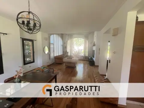 Casa en Alquiler al Norte