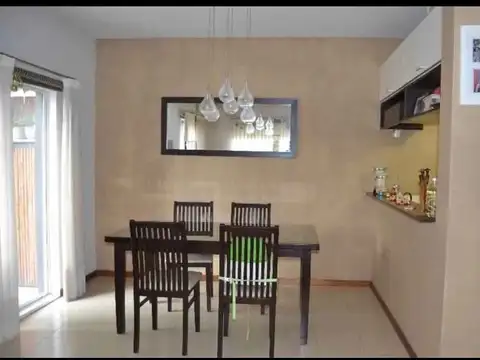 Depto Tipo Casa en Venta de 3 dormitorios