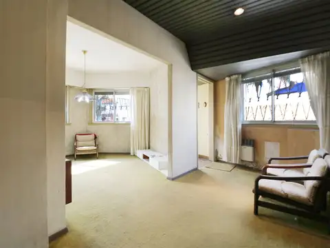 CASA 4 AMB. C/ COCHERA Y TERRAZA-VILLA DEL PARQUE
