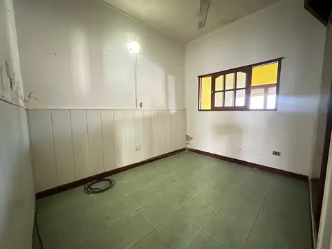 Depto Tipo Casa en Venta 50 años