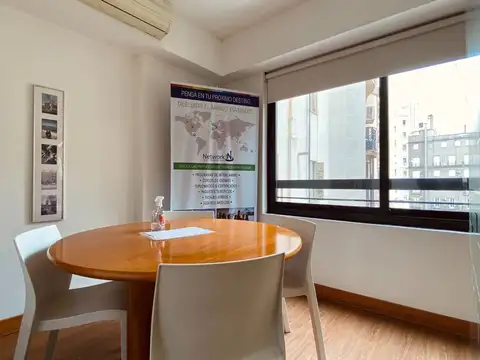 Oficina 4 ambientes con 1 baño