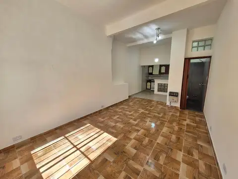 Venta PH a la Calle Reciclado Velez Sarfield