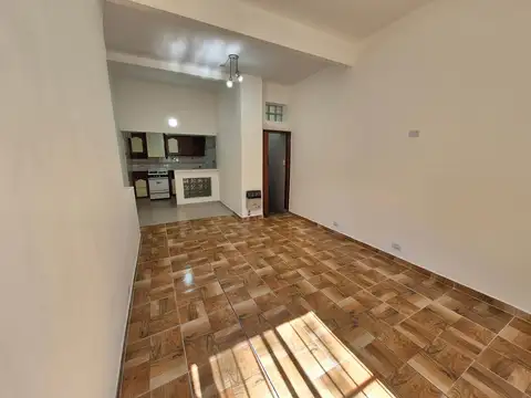 Depto Tipo Casa en Venta de Monoambiente
