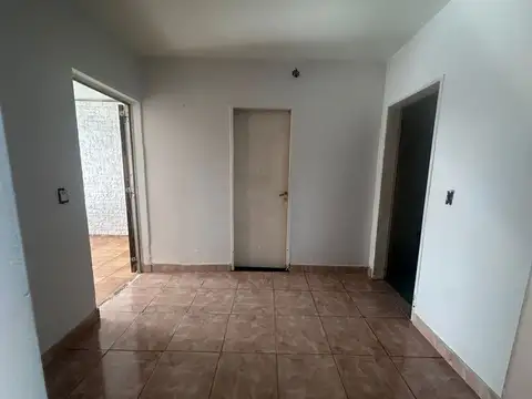 Casa en Alquiler con 1 cochera