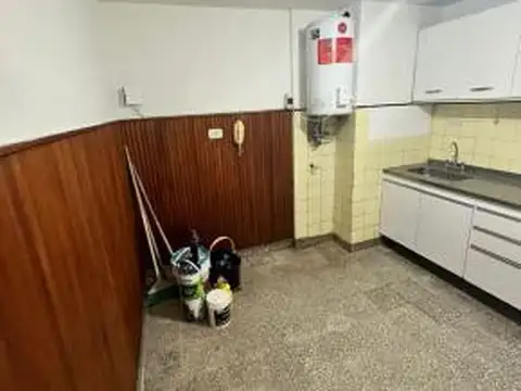 Departamento en Alquiler en Flores, $ 650.000