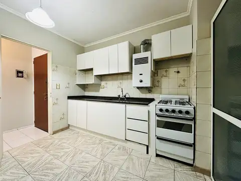 ALQUILER-  Departamento de  3 dormitorios, Centro, Rosario.