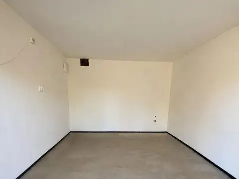 Local comercial en Tierra nueva Fisherton excepcional ubicación