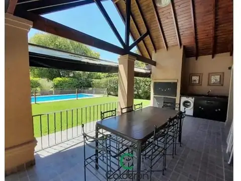 Casa en Alquiler de 4 dormitorios