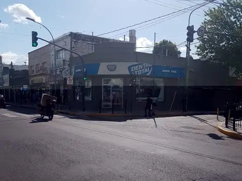 Local en Venta en Munro, USD 830.000