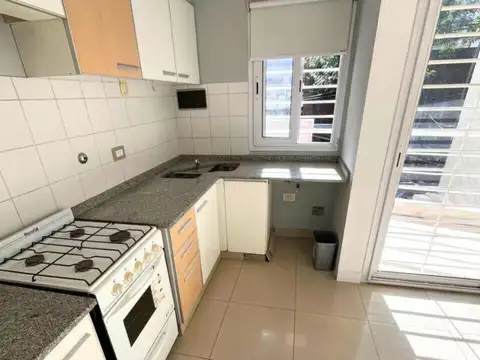 Departamento en Alquiler en Lanus Oeste, $ 650.000