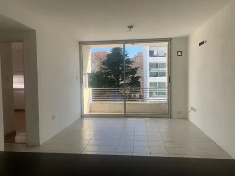 Departamento en Alquiler con 1 cocheras