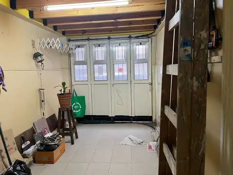 Departamento 7 ambientes con 2 baños