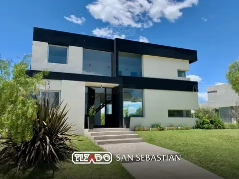 Casa  en Venta en San Sebastian - AREA 5, San Sebastian, Escobar. Fondo a la laguna. Apta credito