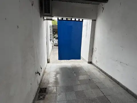 VENTA CASA 3 AMBIENTES FLORENCIO VARELA