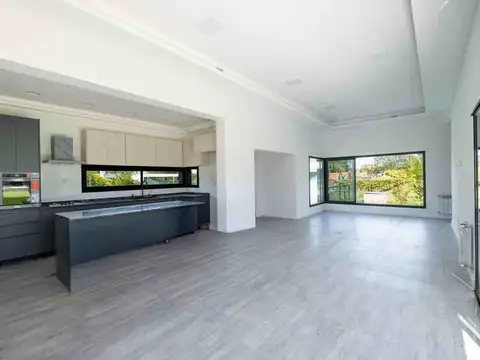 Lote 412 400