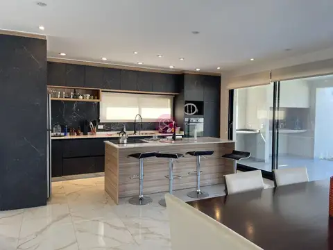 Casa en Venta en Lagoon, Pilar, G.B.A. Zona Norte