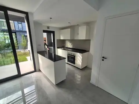 Departamento en Alquiler de 3 dormitorios