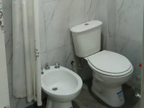 MONOAMBIENTE   SOBRE DINAMARCA  A MTS AV ROSALES