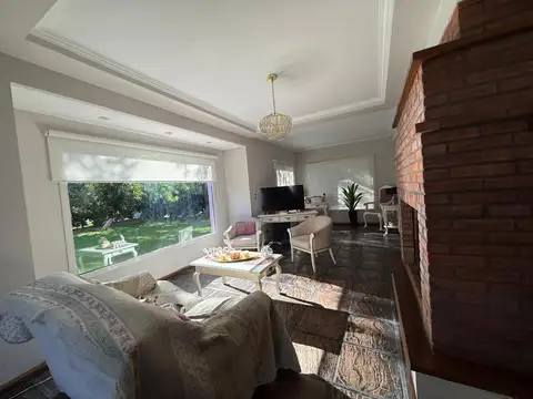 CASA EN VENTA CAMPANA
