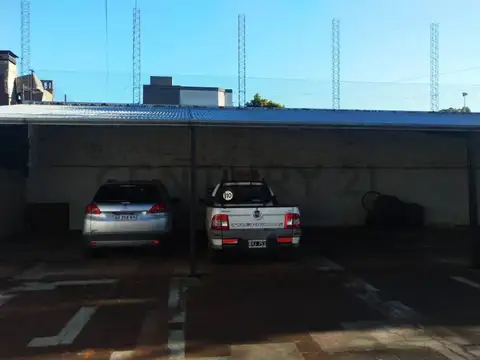 527 entre 9 y 10 100, Piso 0