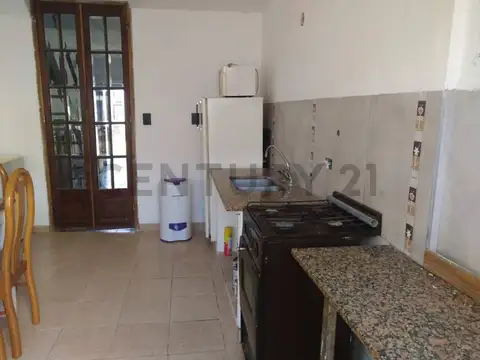 527 entre 9 y 10 100, Piso 0