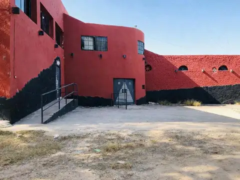 LOCAL COMERCIAL EN VENTA. TERMAS DE RÌO HONDO
