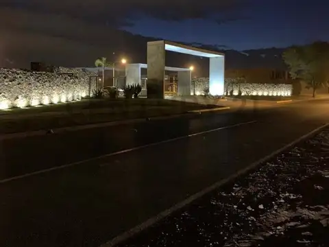 PROFESOR MATHUS 3700, Piso 0