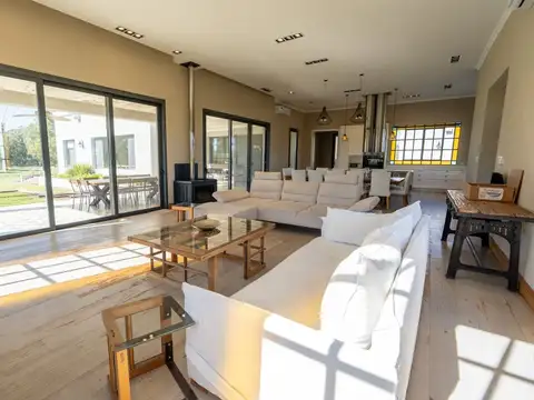Venta casa Quebradas Villa Rural 6 amb amueblada.