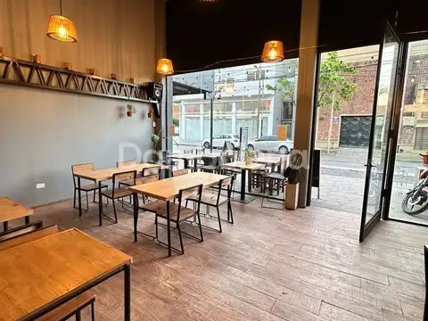 Local en Venta en Centro (Moreno), USD 120.000