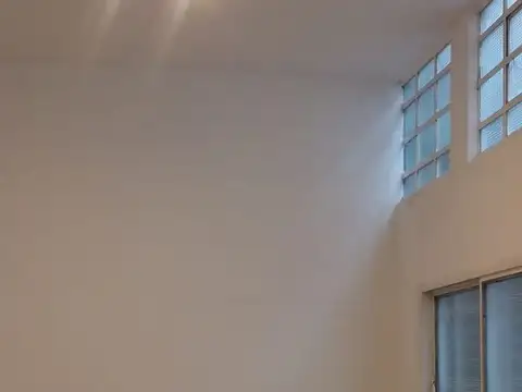 VILLA DEVOTO/VILLA REAL. Beiro 5500. ESPECTACULAR LOCAL 48 M2.FINANCIA TOMA DTO.MDQ