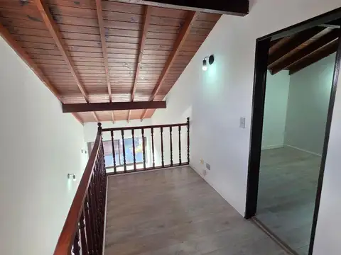 Depto Tipo Casa en Venta 30 años